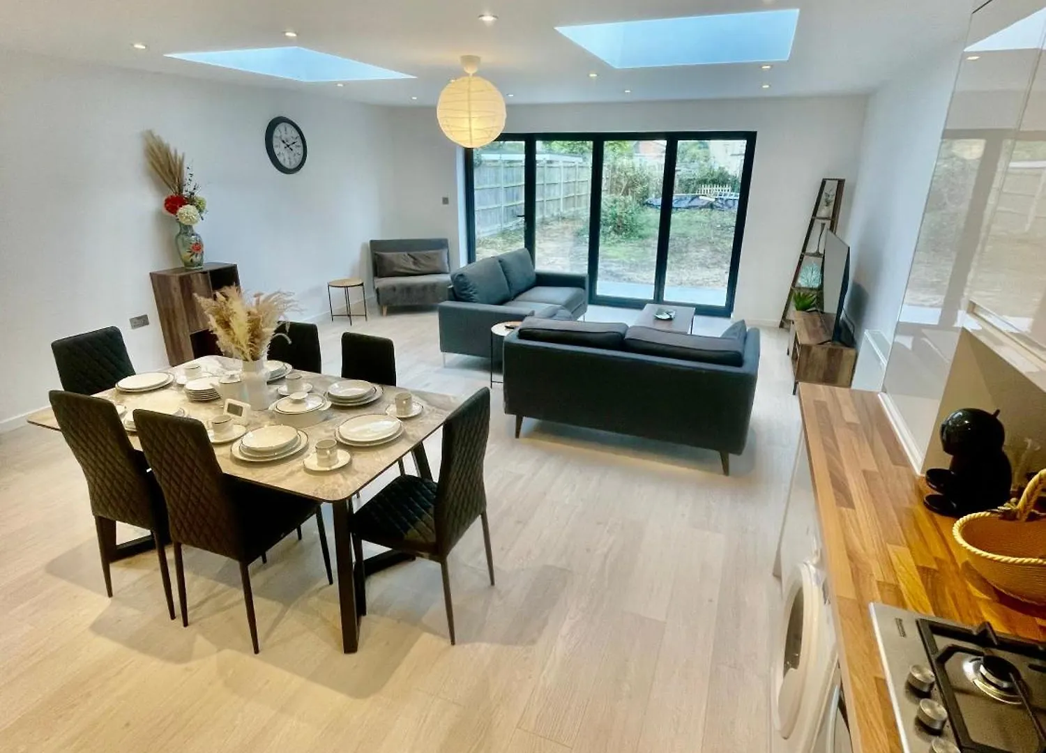Beautiful 3 Bedroom Apartment In Cambridge Sleeps 7 Milton